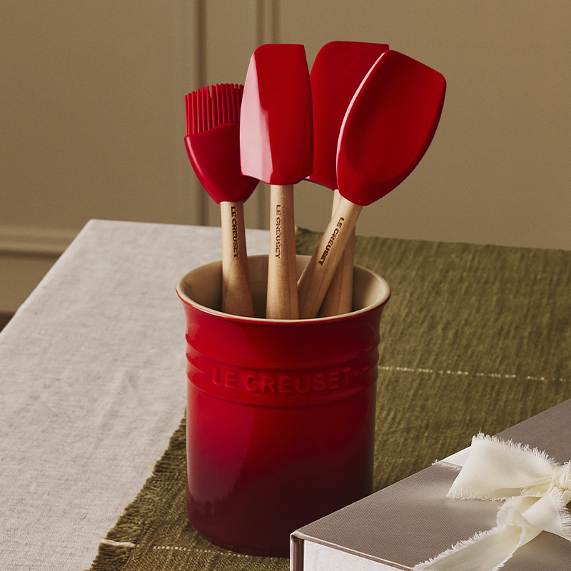 Ensemble de 4 spatules et pot &agrave; ustensiles